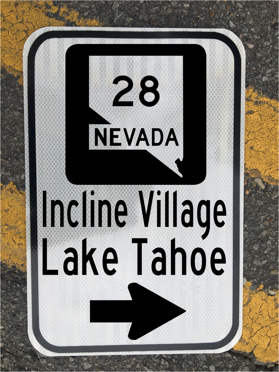 LAKE TAHOE - INCLINE VILLAGE Nevada Highway 28 road sign 12\