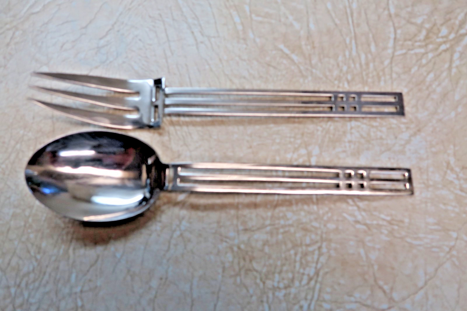 Sasaki Stainless Japan 18/8 Windows 2 Serving Pieces Spoon and Fork