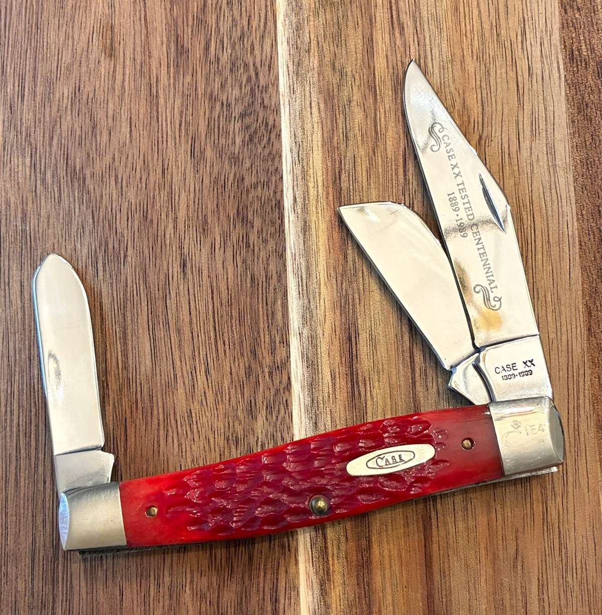 Case xx 1989 large red bone stockman. 6375. Mint condition.