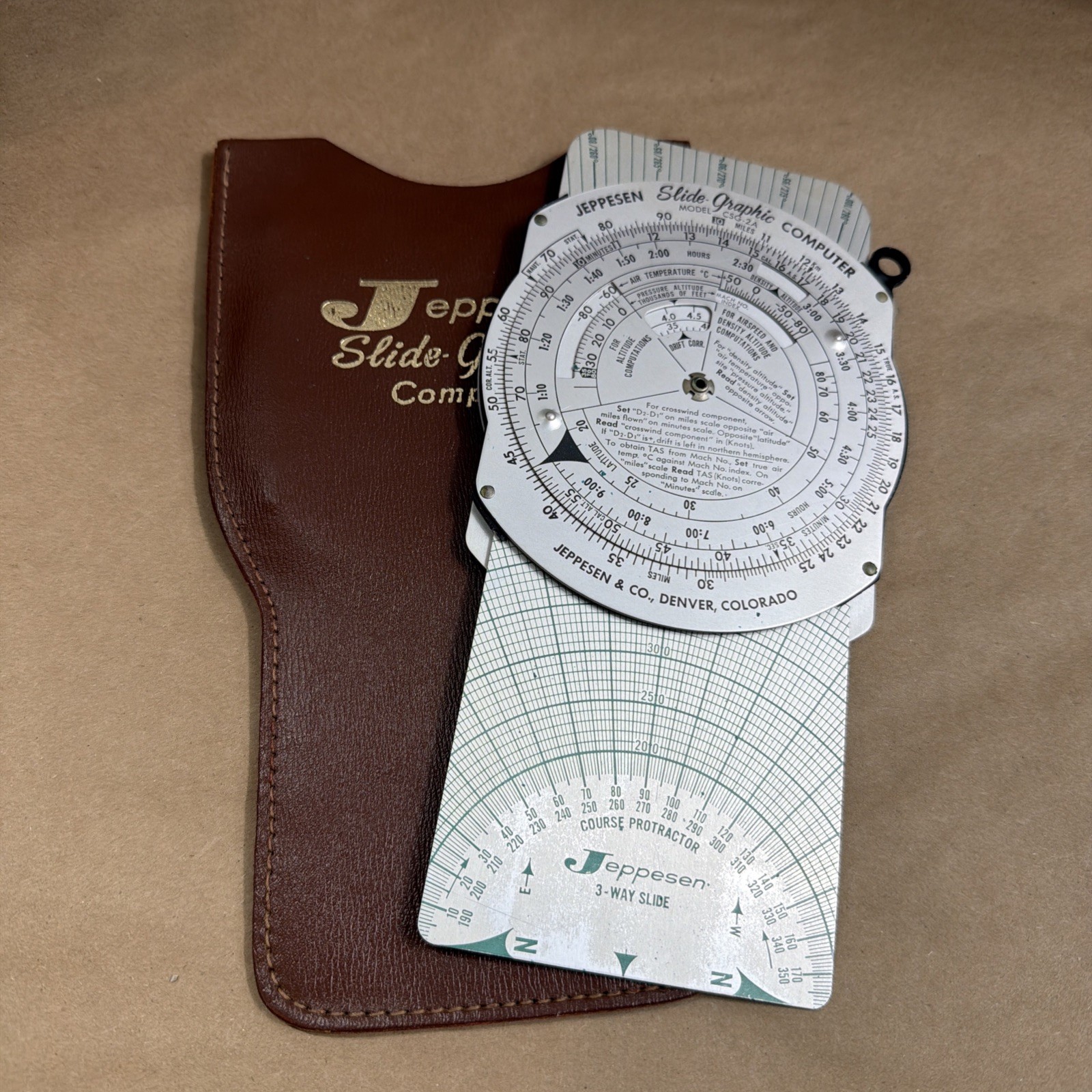 Slide Graphic Model CSG-4A Flight Computer Jeppesen  with Case