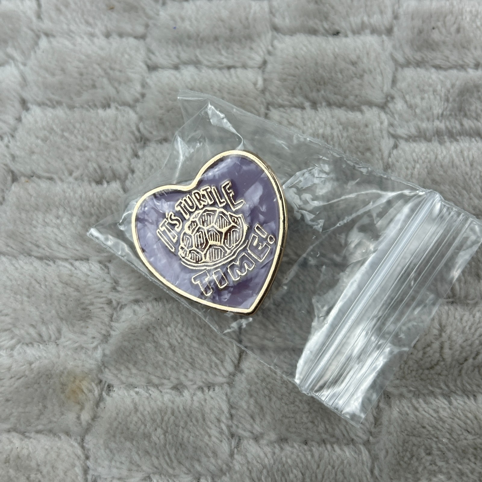 It’s Turtle Time Heart Pin Purple Shell Fun Animal Theme Enamel New