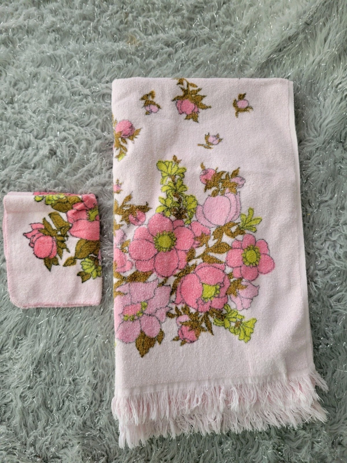 Vtg Cannon Royal Family Bath Towel Wash Cloth Mod Flower Power Pink Green MCM