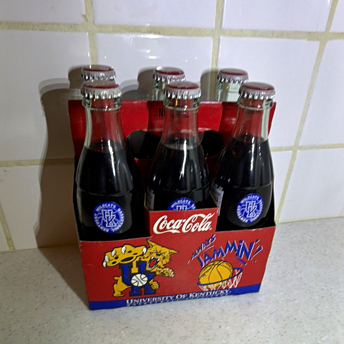 95/96 Coca-Cola Classic 6-Pack Bottle Carrier University of Kentucky Wildcats