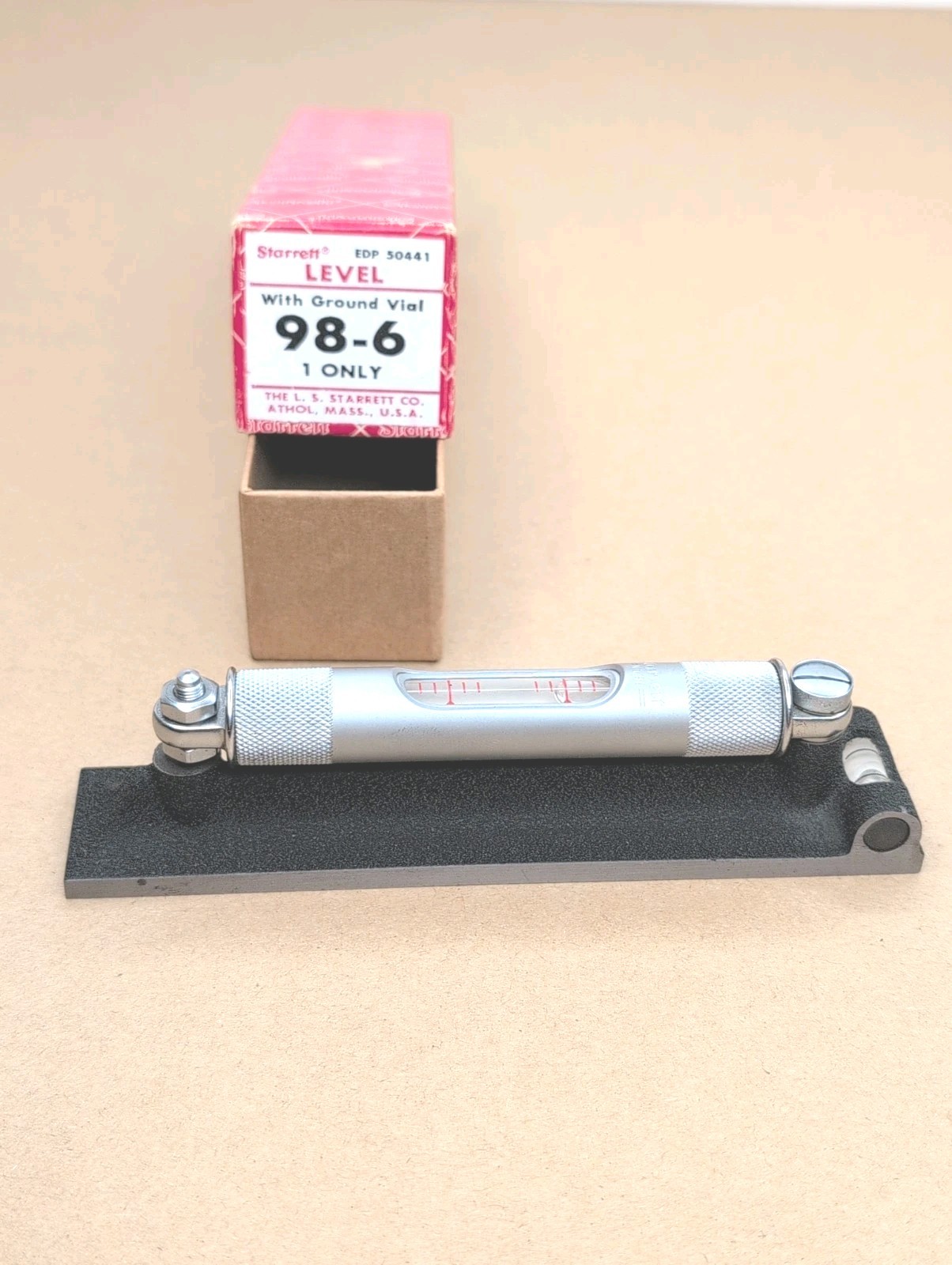 IV928 Starrett No. 98-6 Machinist Level No. in Original Box Made In USA