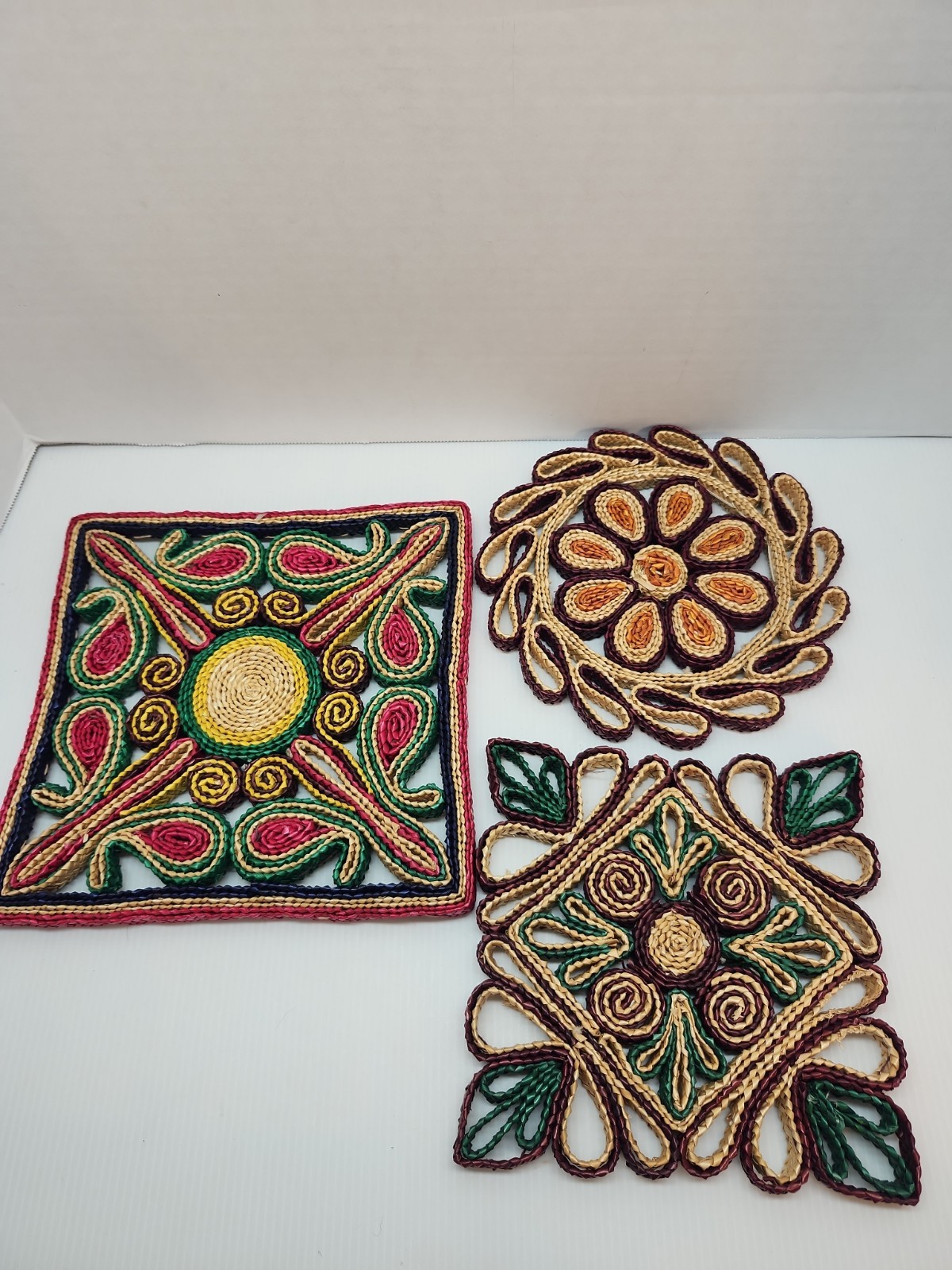 Vintage Raffia Trivet Straw Hot Pad Woven BOHO Multicolor Wall Hanging Lot of 3
