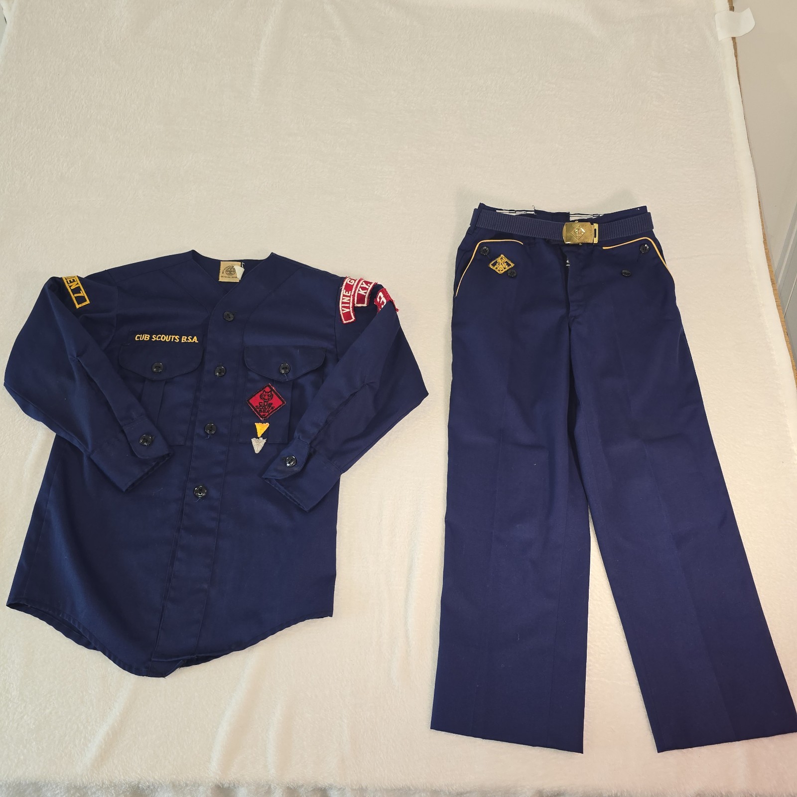 Vtg 1950s-1960s Cub Scout Uniform Set Shirt Pants Belt Pack 134 Vine Grove KY Vtg 1950s-1960s Cub Scout Uniform Set Shirt Pants Belt Pack 134 Vine Grove KY