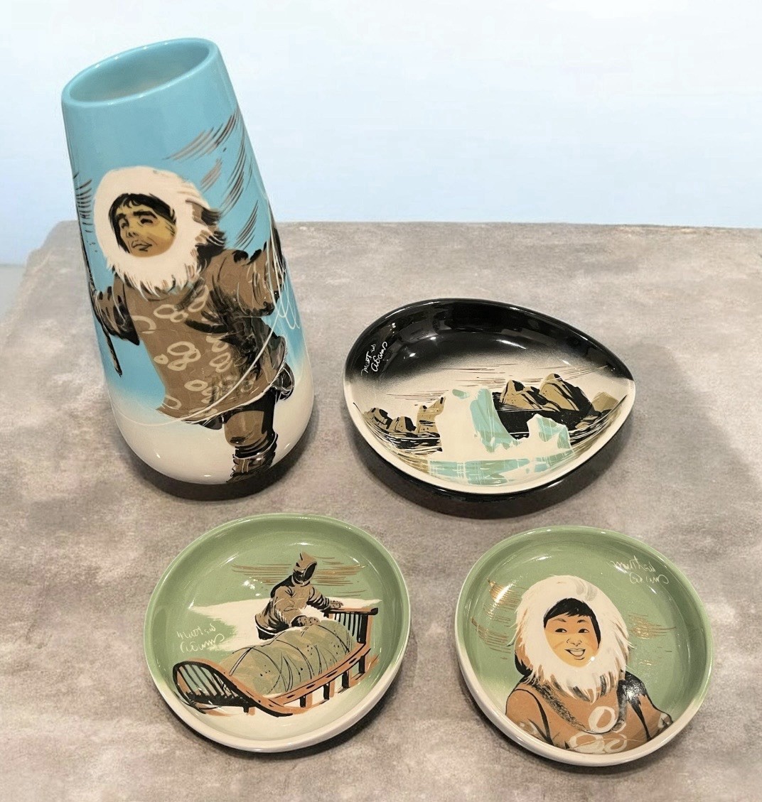 MCM 1950s/ 1960s Sascha Brastoff, Mathew Adams Alaskan Ceramic Collection.