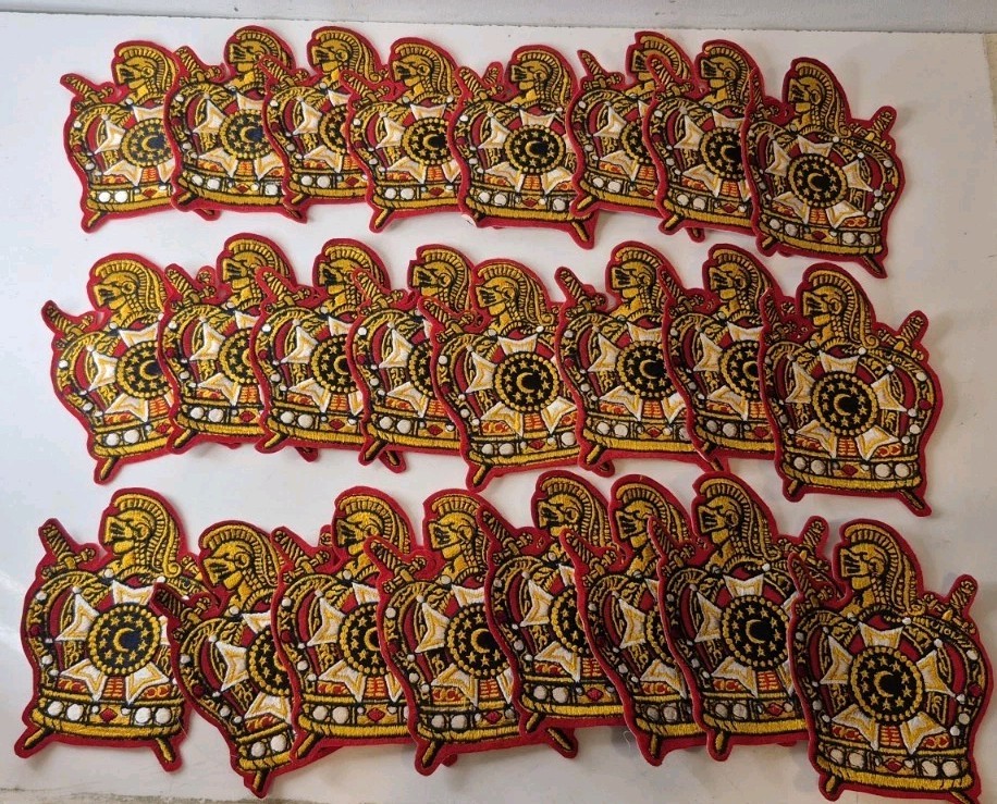 Vtg Lot 24 Masonic Knights Templar Demolay International Crown Patch Free Mason