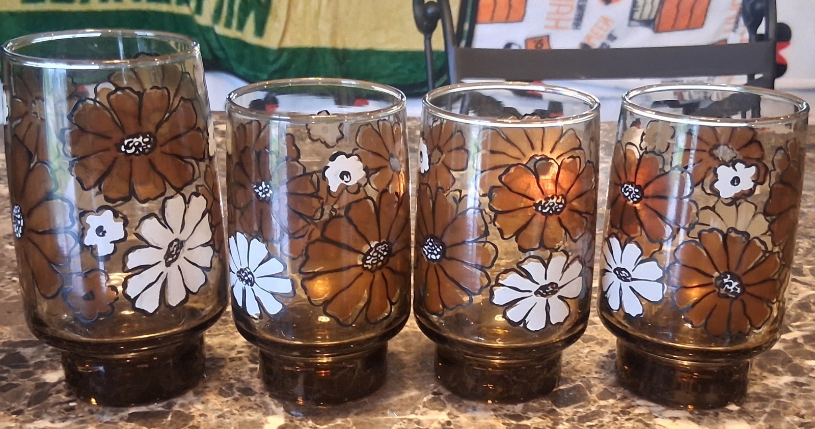 (4) 1970s Vintage Libbey Glasses Camellia Daisy Tawny Brown BARELY USED Perfect 