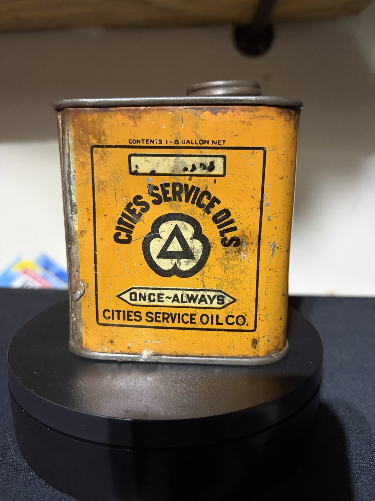 RARE Vintage Cities Service Oils 1/8th Gallon Square Metal Motor Oil Can RARE Vintage Cities Service Oils 1/8th Gallon Square Metal Motor Oil Can