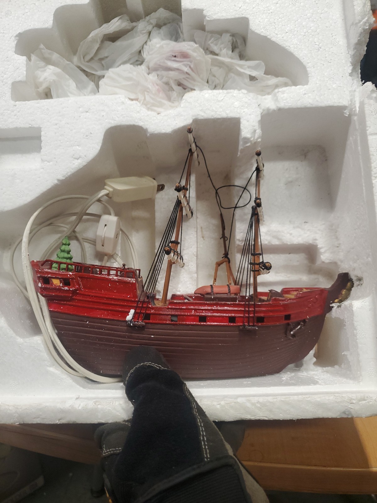 Dept 56 The Emily Louise Ship Only #56581 New England Village