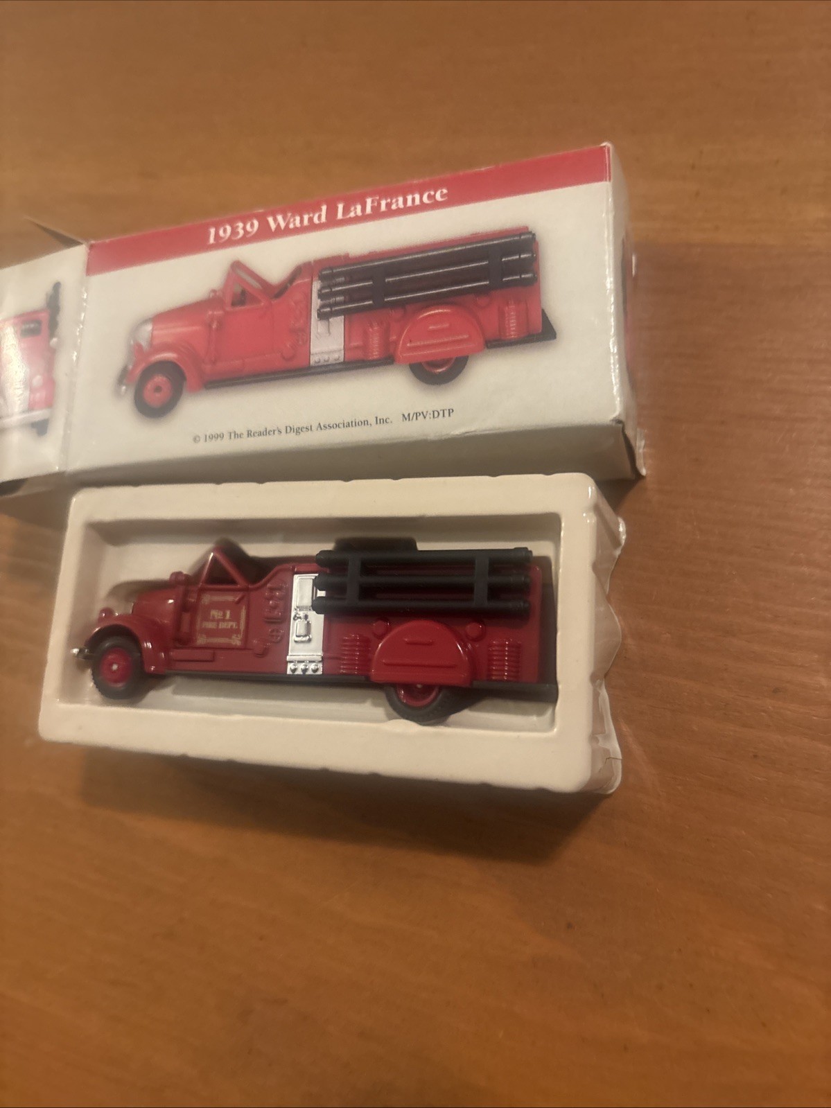 1939 Ward LaFrance Fire Truck With Original Box NEW UNUSED 