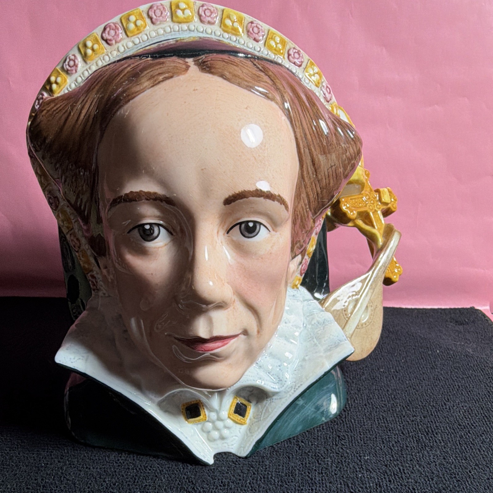 Royal Doulton Queen Mary I Character Jug D7188 Large Jug of the Year 2004 Mint Royal Doulton Queen Mary I Character Jug D7188 Large Jug of the Year 2004 Mint