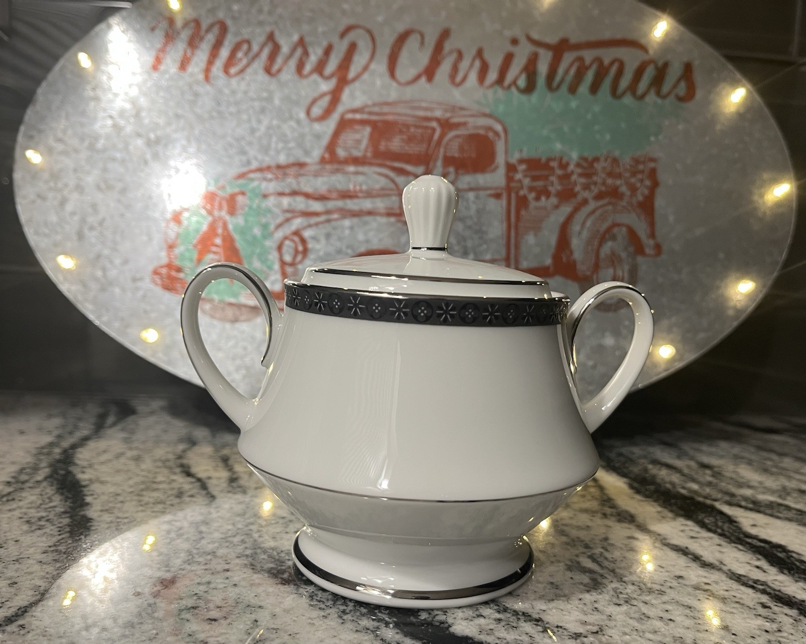 Noritake Peking 2229 Porcelain Sugar Bowl Lidded Fine China Porcelain