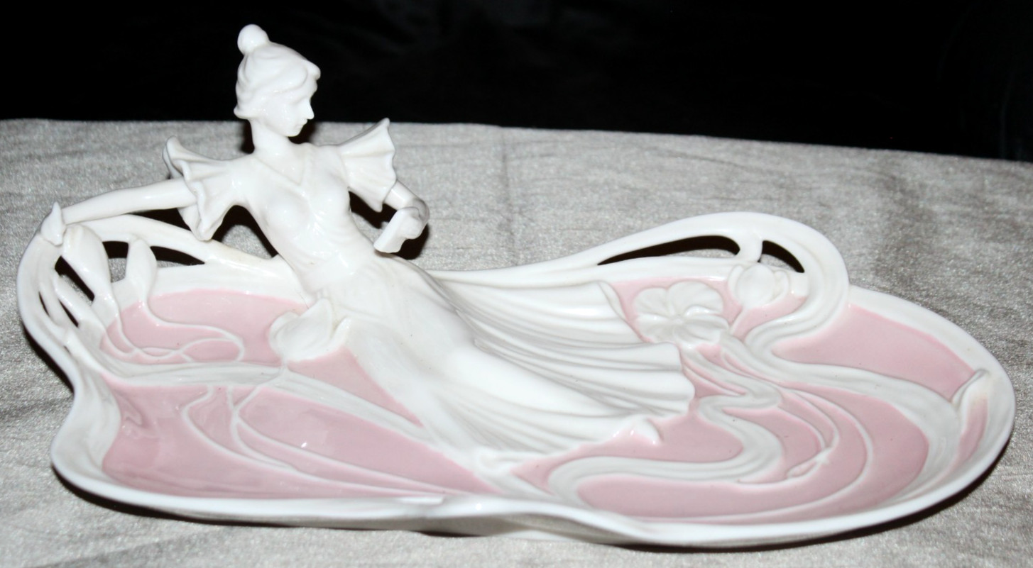 Lovely Vintage Art Nouveau Lady Porcelain Serving or Vanity Tray
