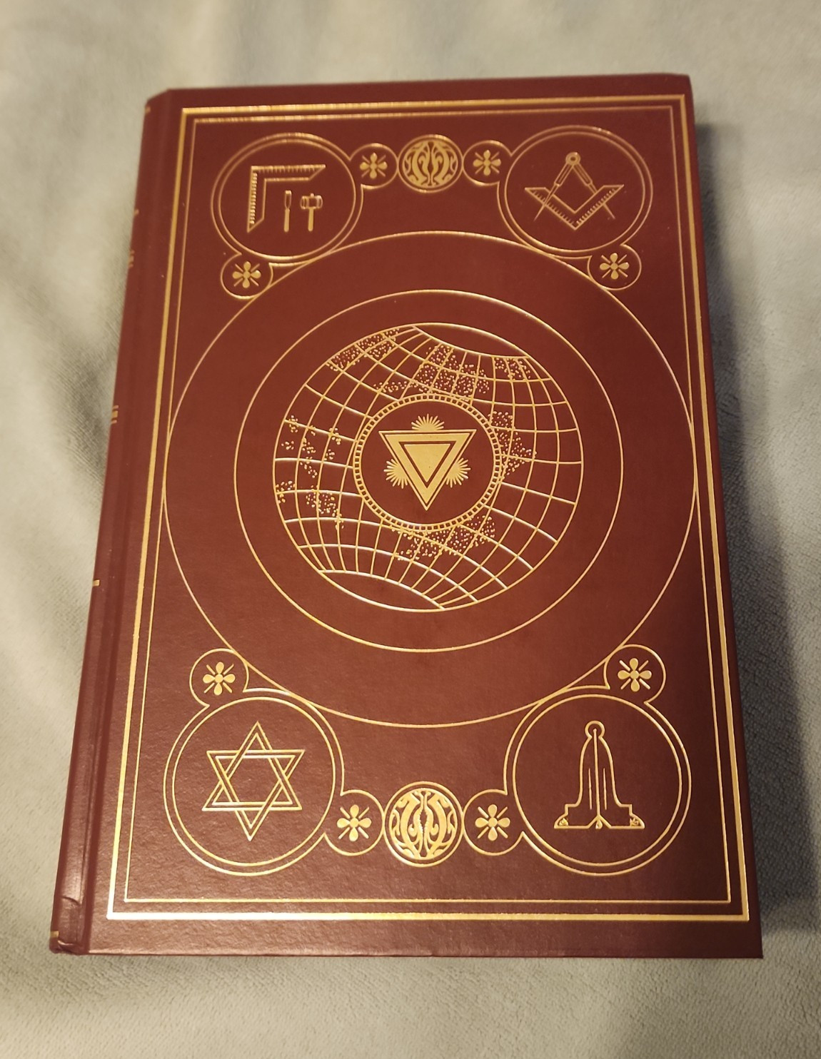Albert Pike\'s Masonic Formulas and Rituals Arturo De Hoyes First Edition HC