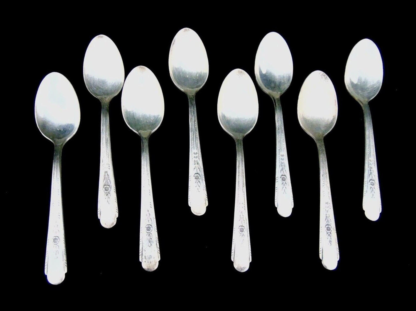 8 Pcs Crosby Silverplate 1935 Flatware TEASPOONS 