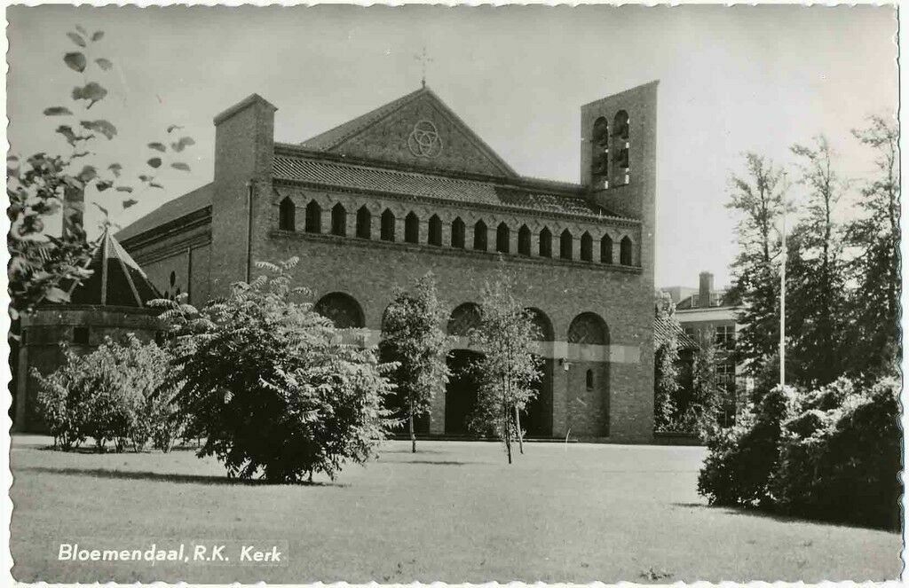 R.K. Kerk, Bloemendaal, The Netherlands RPPC
