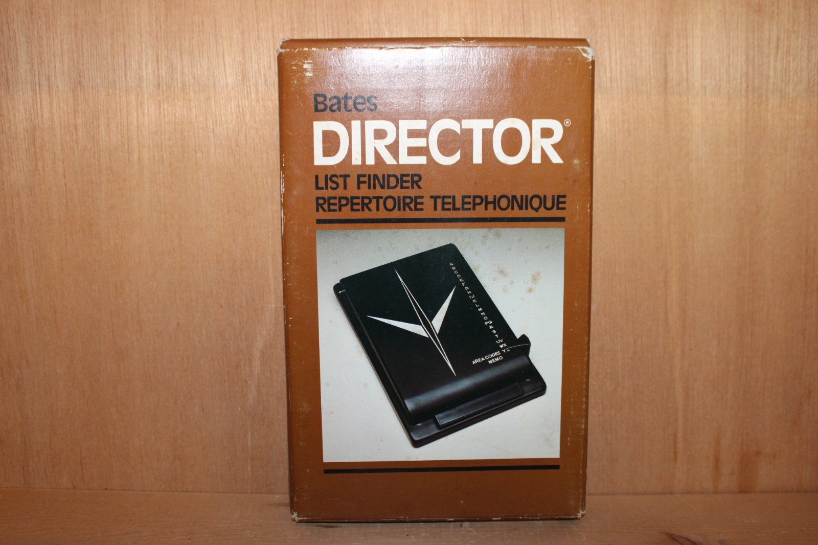 VINTAGE BLACK BATES LIST FINDER DIRECTOR ADDRESS / PHONE BOOK USA MID CENTURY VINTAGE BLACK BATES LIST FINDER DIRECTOR ADDRESS / PHONE BOOK USA MID CENTURY