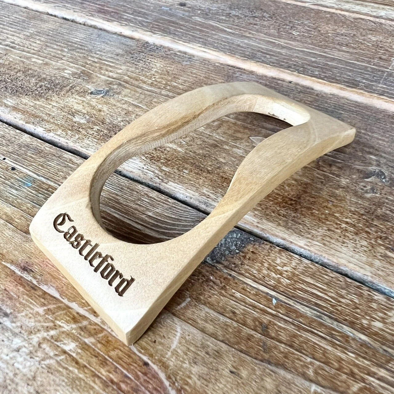 Castleford Carved Wooden Arched Pipe Rest Stand for One 1 Pipe Solid Wood 29052 Castleford Carved Wooden Arched Pipe Rest Stand for One 1 Pipe Solid Wood 29052