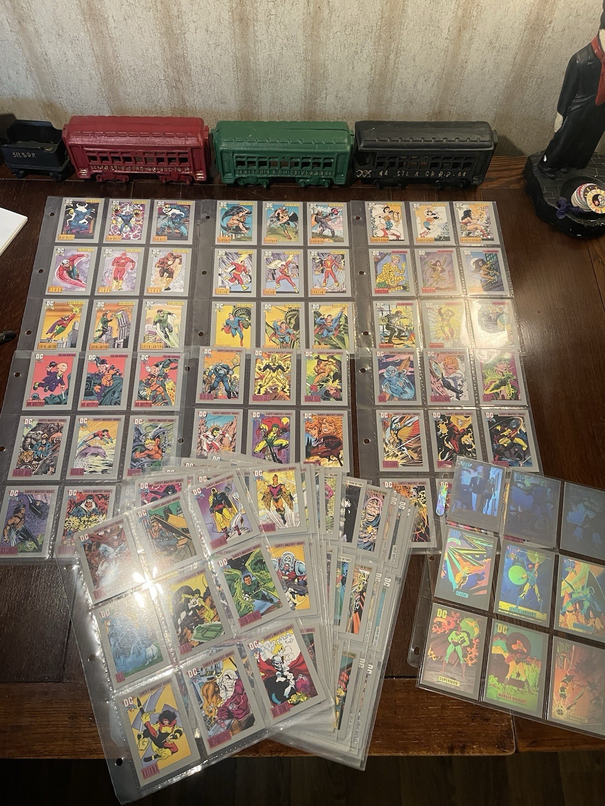 DC COMICS 1991 CARD SET COMPLETE WITH 9 HOLOGRAM CARDS Vintage Near Mint