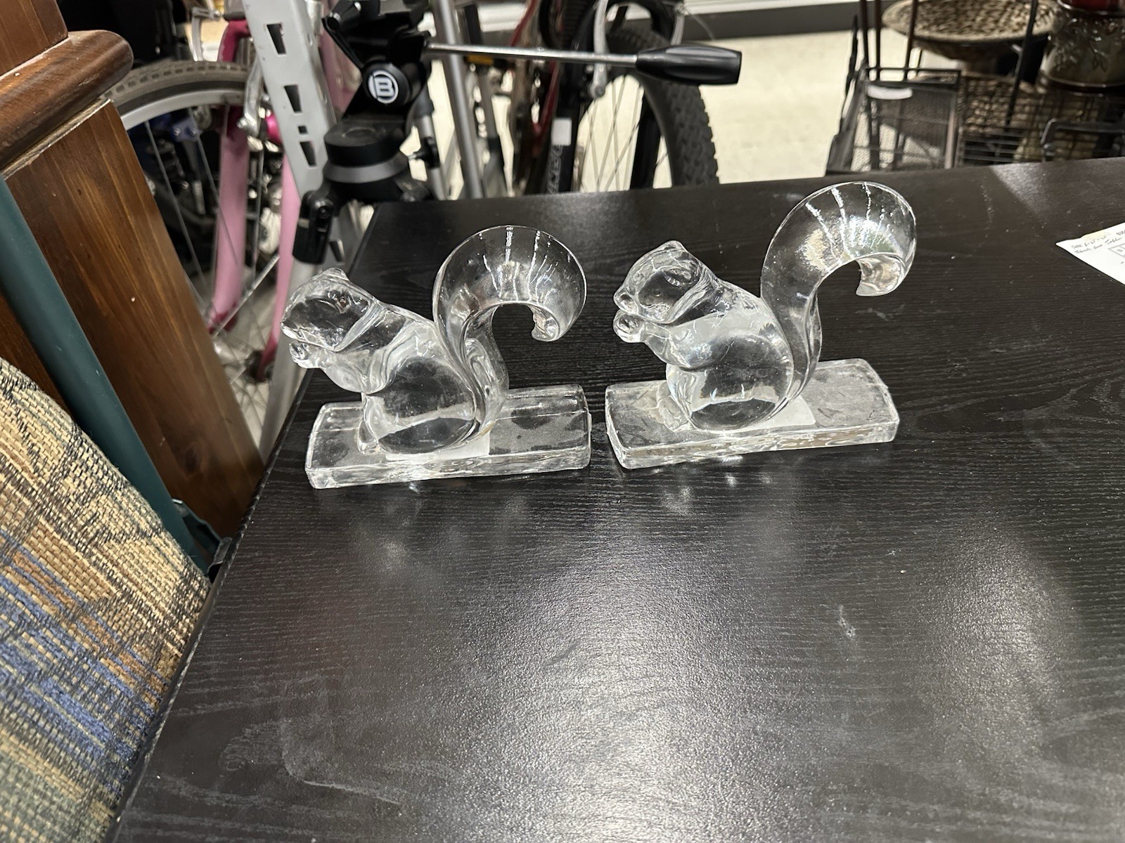 Paden City Glass Book ends Pair of Squirrels Excellent Condition 5 3/8\