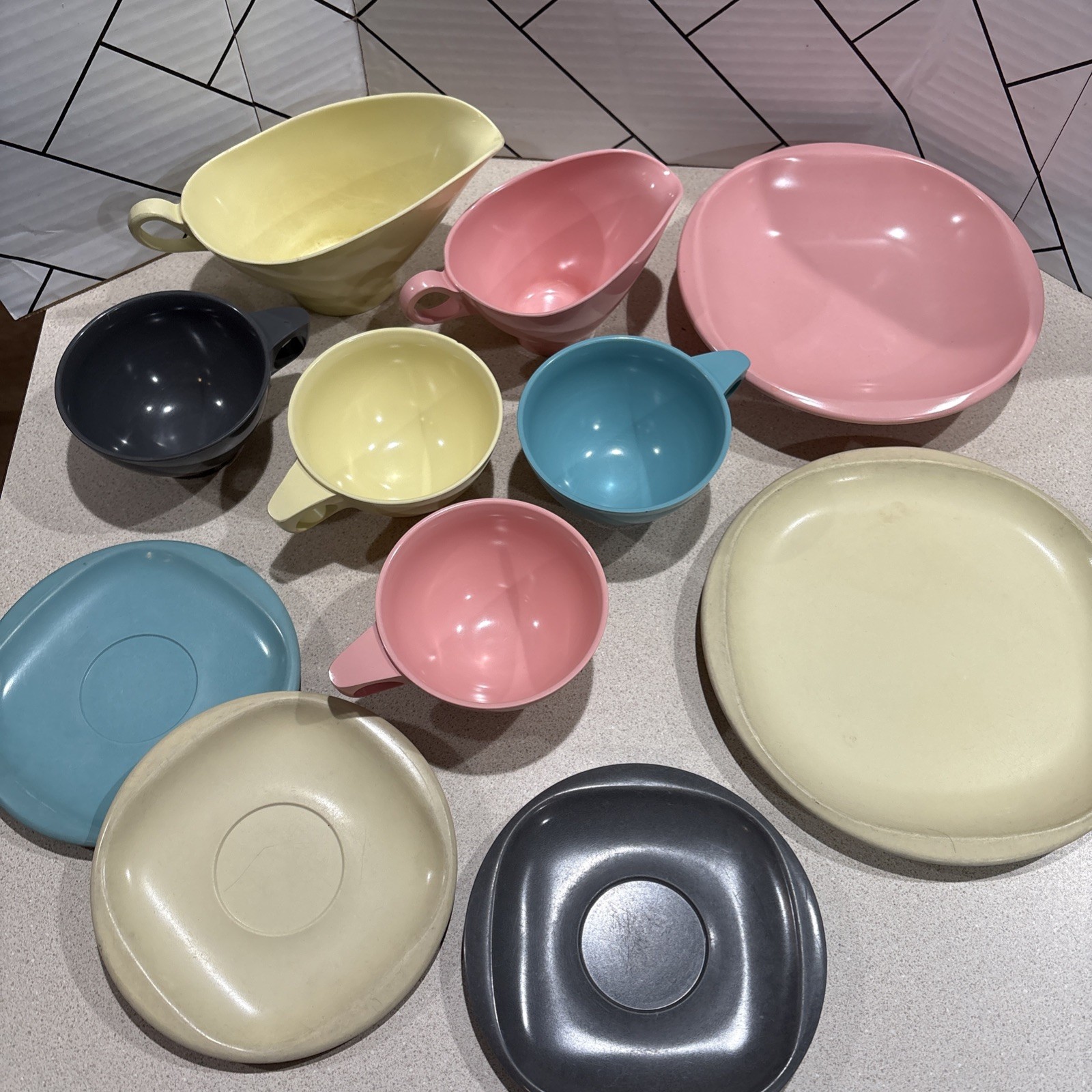 VTG Boonton Ware Pastel Melamine Cream Gravy Asst Lot 11 Pink Blue Gray Yellow