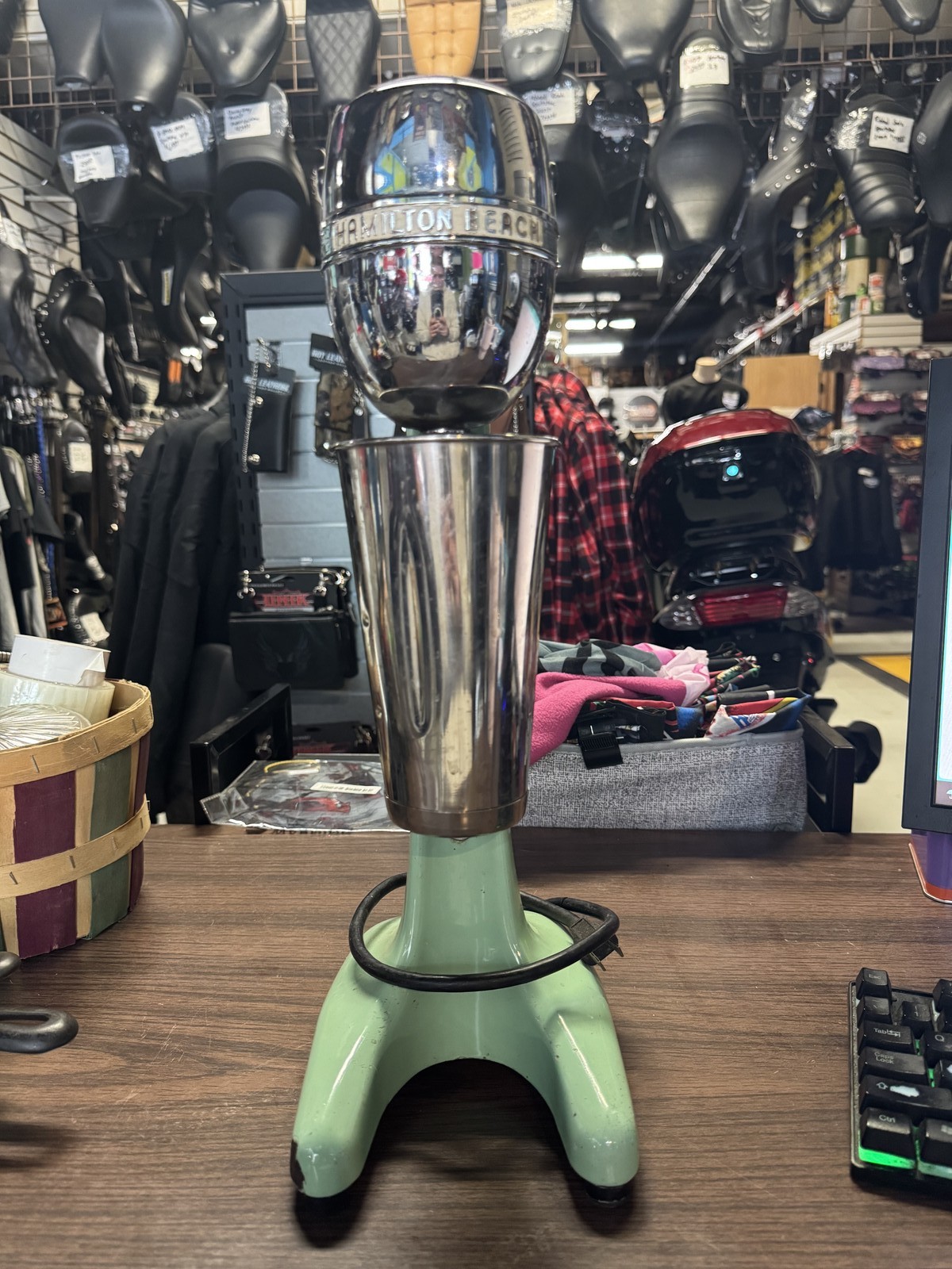 Vintage Hamilton Beach commercial milkshake malt mixer