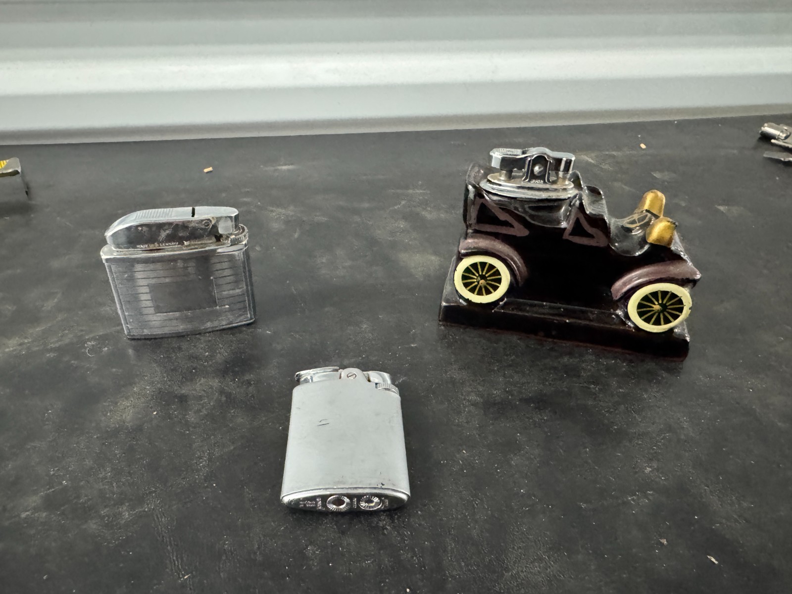 Vintage Amico Chevrolet 1913 Table Lighter + Rellim Cigarette Lighter