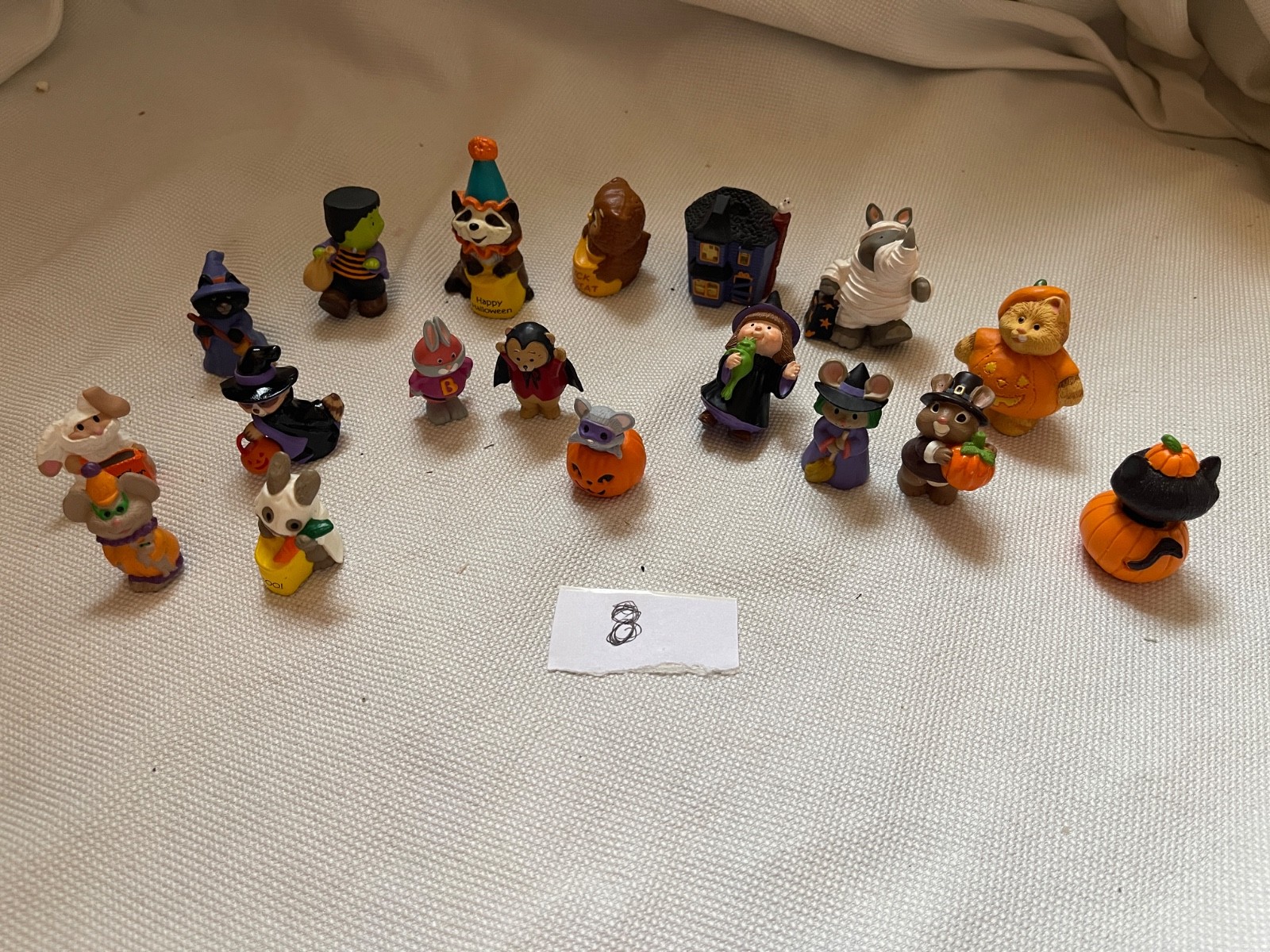 18 Vintage Halloween Hallmark Merry Miniature Never Displayed