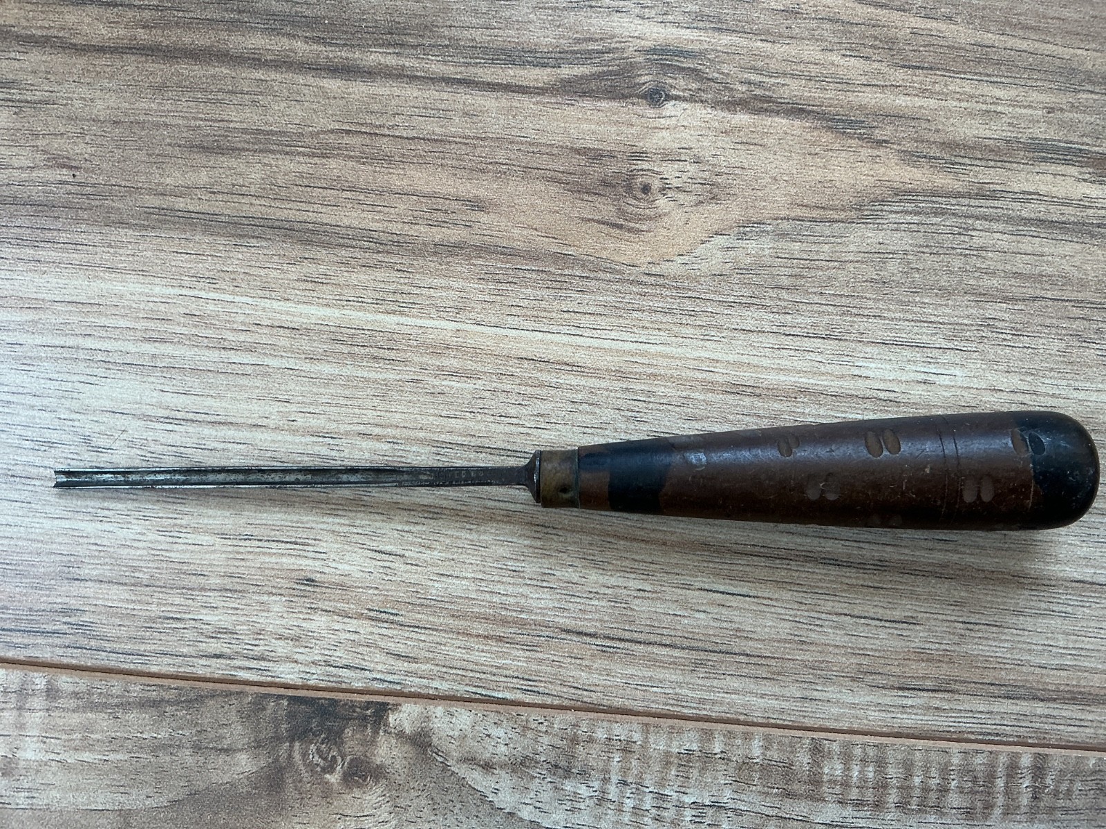Vintage J.B. ADDIS & Sons Wood Carving Gouge Chisel #7 Scoop 3/16”Cut 8.5\ Vintage J.B. ADDIS & Sons Wood Carving Gouge Chisel #7 Scoop 3/16”Cut 8.5\