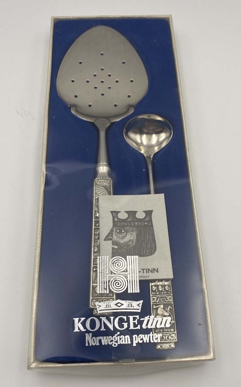 Konge Tinn Norwegian Pewter Set Fish Server & Small Ladle Viking Theme Handles 