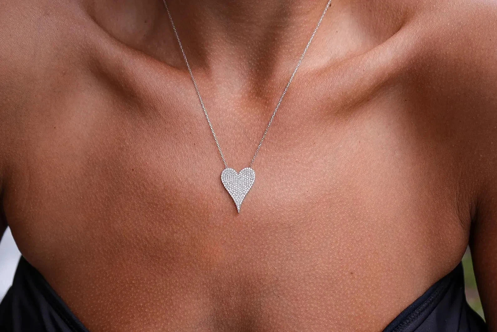Delicate Heart Pave Diamond Pendant Necklace In 14k White Gold Plated 18\'\' Inch