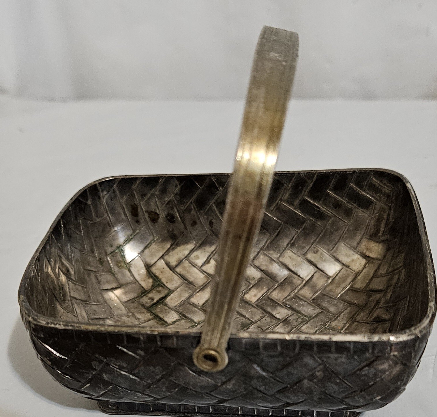 Raimond Antique Silverplate Basket Weaved Serving Candy Dish 3 1/2 x 3 Raimond Antique Silverplate Basket Weaved Serving Candy Dish 3 1/2 x 3