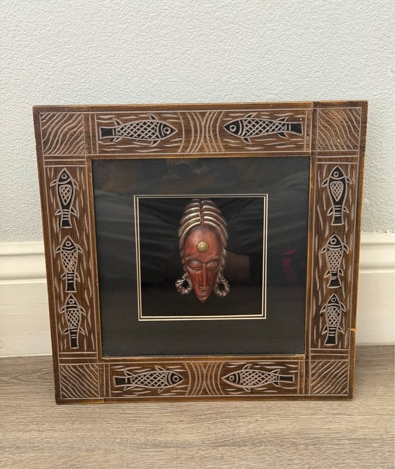 Rare Vintage Carved Wood African Tribal Mask Shadow Box Art