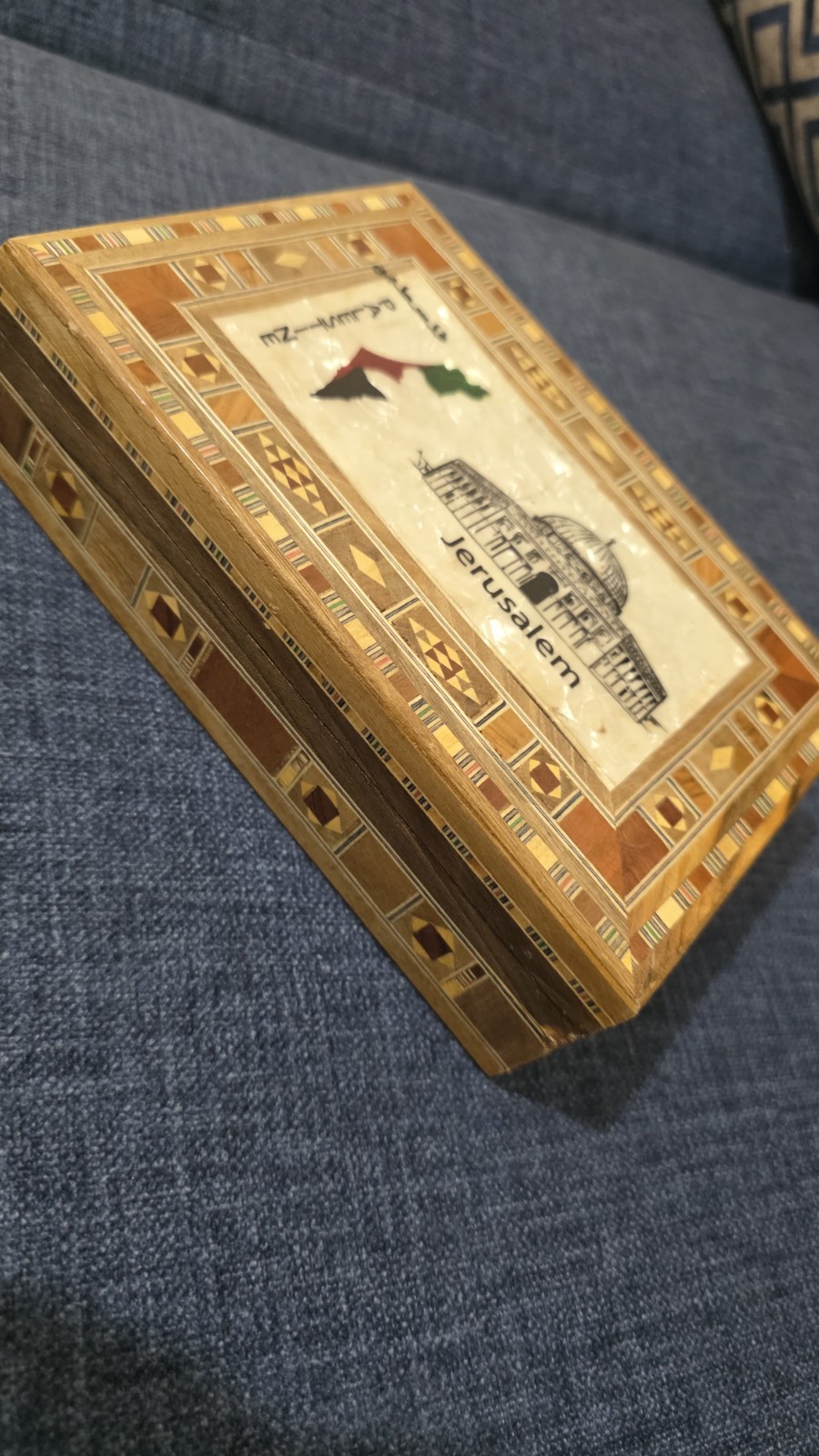 vintage palestinian wooden box jerusalem dome of the rock decorative souvenir