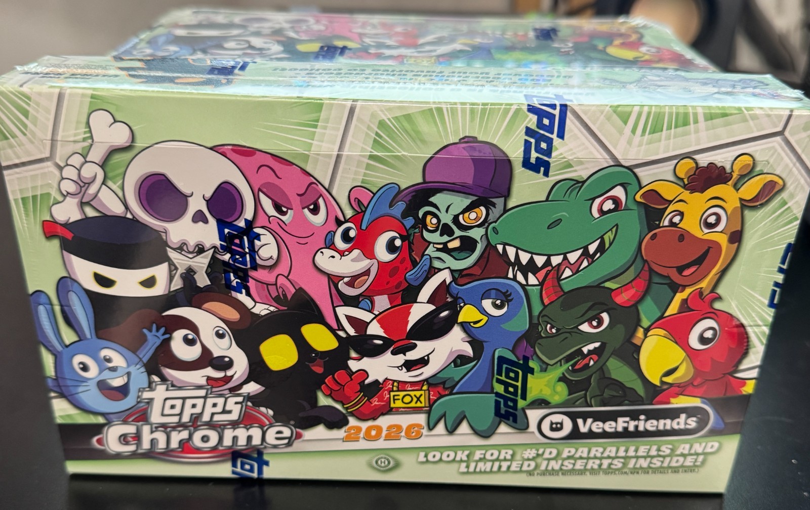 π 2026 Topps Chrome VeeFriends Hobby Box β Factory Sealed (In Hand) π π 2026 Topps Chrome VeeFriends Hobby Box β Factory Sealed (In Hand) π