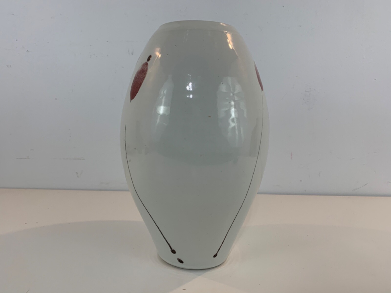 Vintage Zeni Pottery Porcelain Vase with Floral Decorations Vintage Zeni Pottery Porcelain Vase with Floral Decorations