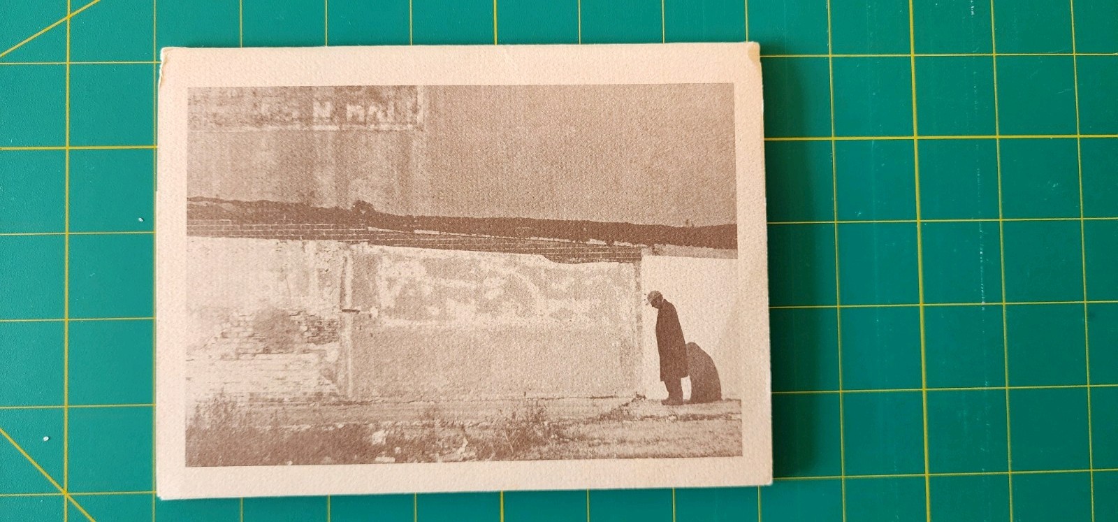Pablo Neruda 1904-1973 Album Of 10 Signed Poetry Postcards (Various Authors) Pablo Neruda 1904-1973 Album Of 10 Signed Poetry Postcards (Various Authors)