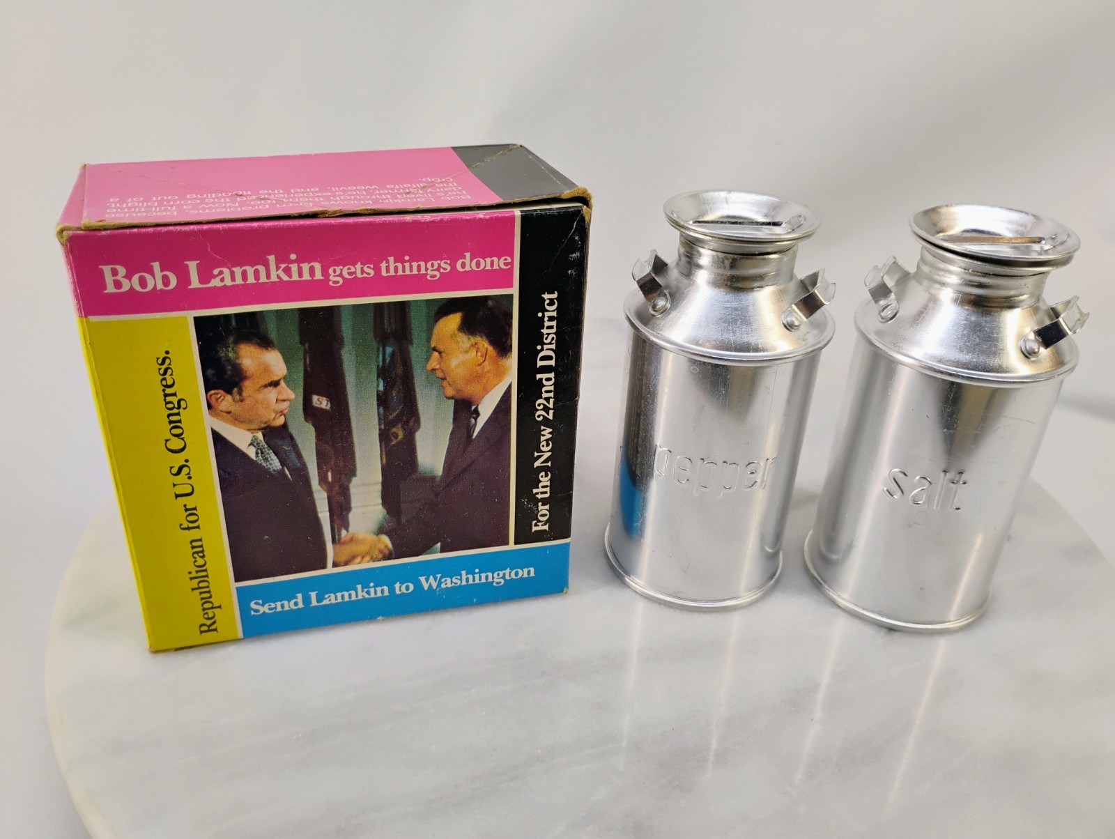 1972 BOB LAMKIN For Congress Salt & Pepper Shakers President Nixon Vintage
