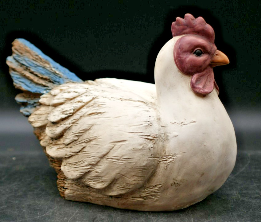 Vintage Ceramic Hen Figurine-Farmhouse/Rustic Decor 6-1/2\'\'H--8\'\'L MCM Resin