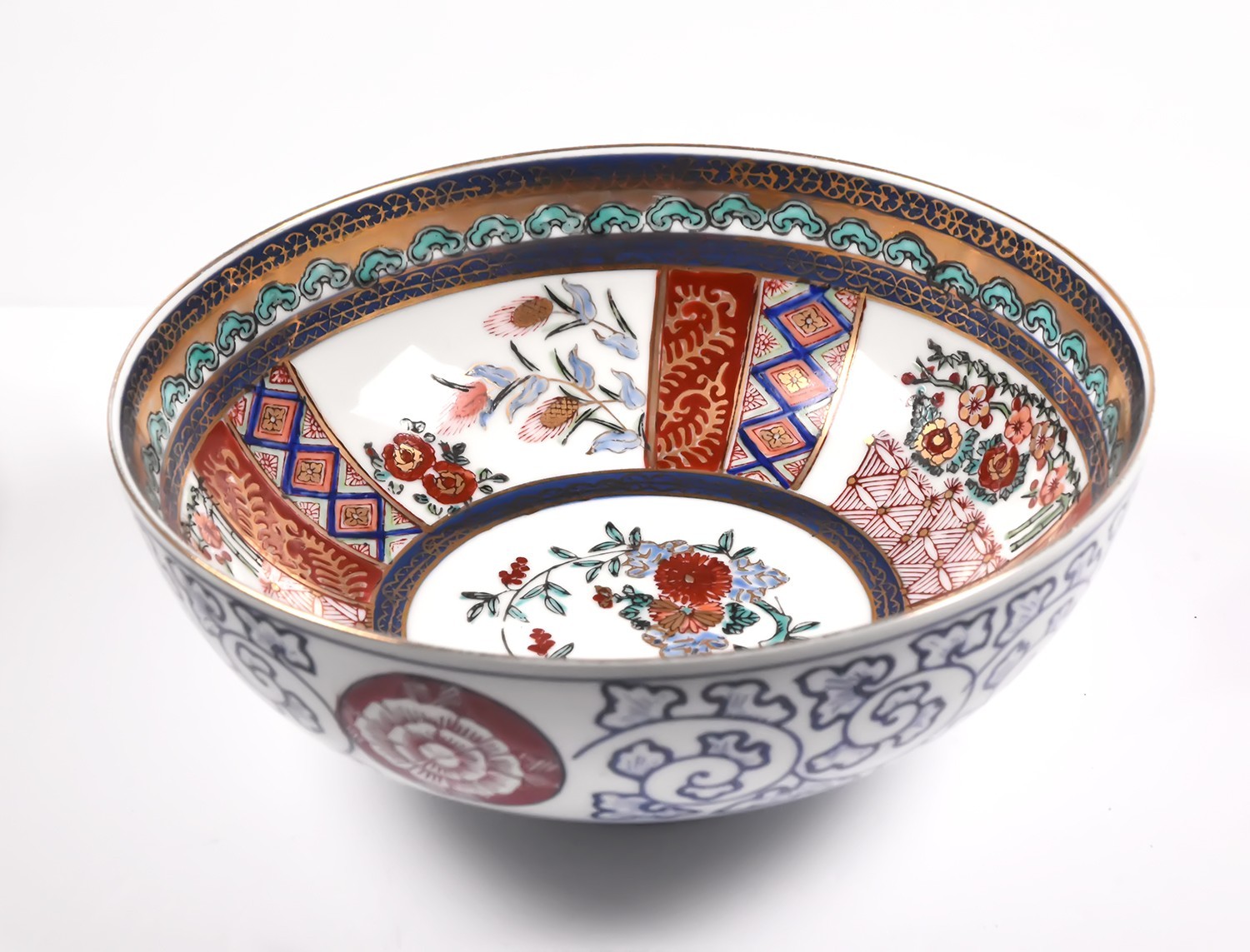 Vintage Gold Imari Large Porcelain Vegetable Bowl Handpainted, by Otagiri, Japan