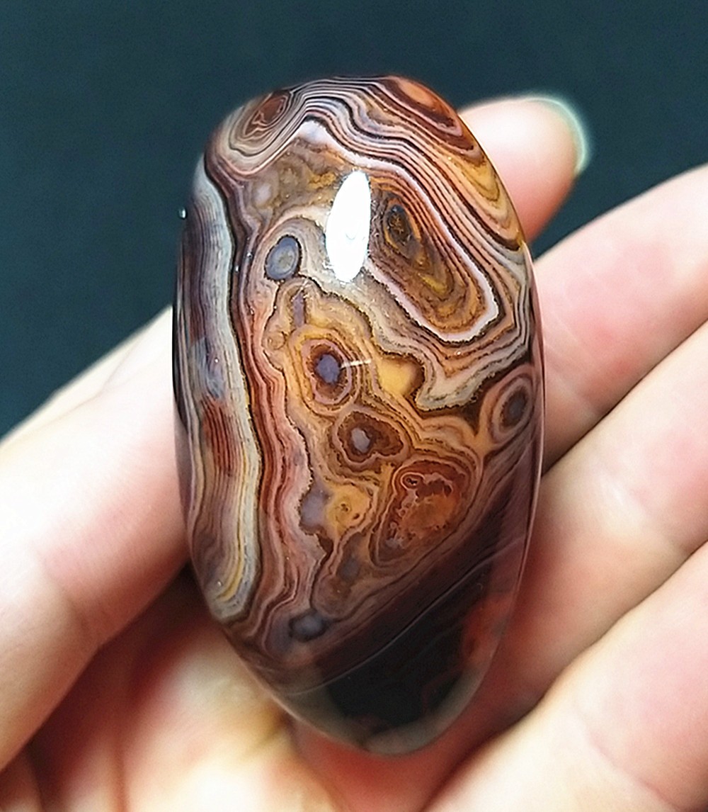 TOP 85.3G Natural Polished Silk Banded Lace Agate stone Madagascar m56