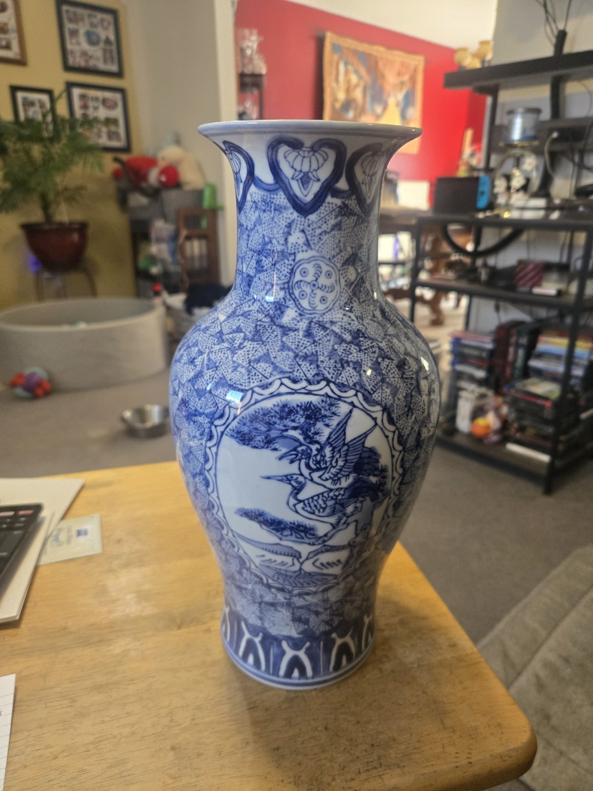 Bombay Fabrique En Chine Blue and White 12\ Bombay Fabrique En Chine Blue and White 12\