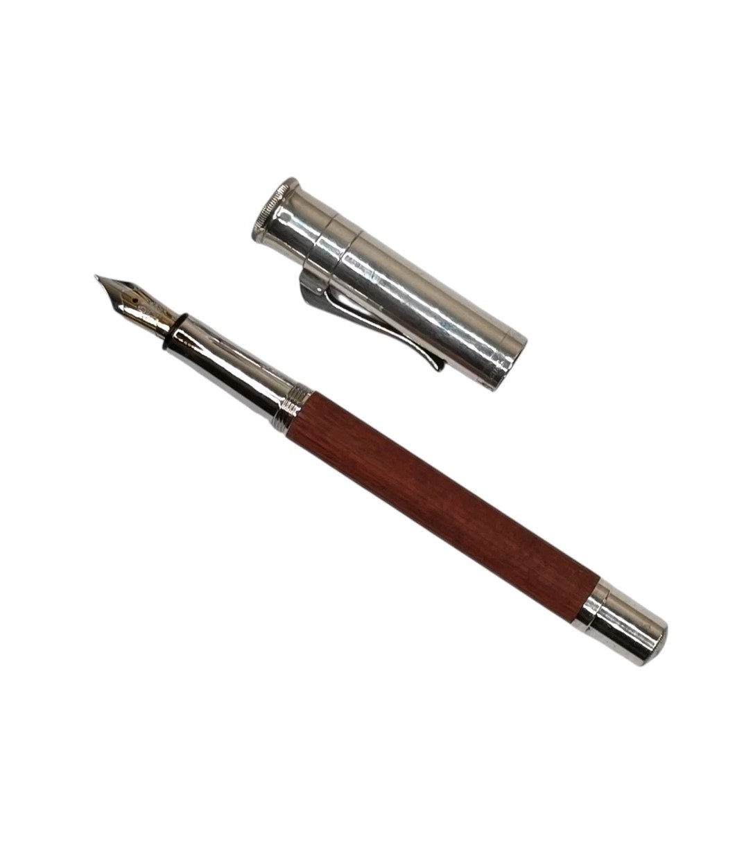 ​Graf von Faber-Castell Classic Pernambuco Wood Fountain Pen – 18K Gold Fine Nib