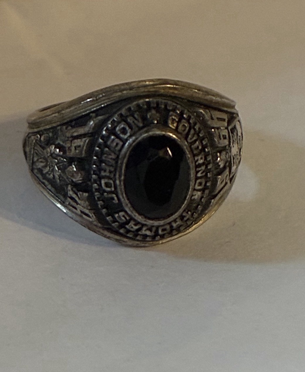 Vintage 1978 Thomas Johnson Governor Sterling Silver Class Ring Stone