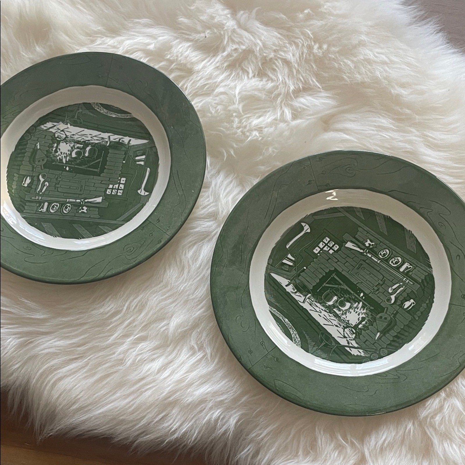 Royal China Colonial Homestead Elegant Green Dinner Plate Set