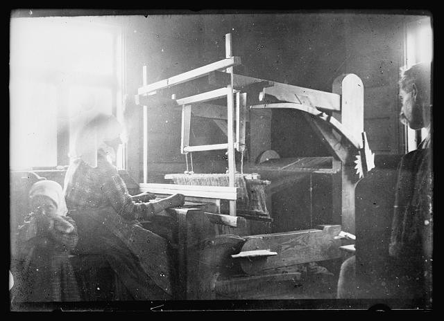 Photo:Poland 1920s Polish Peasant Woman Weaving Flax Linen Cloth Frame