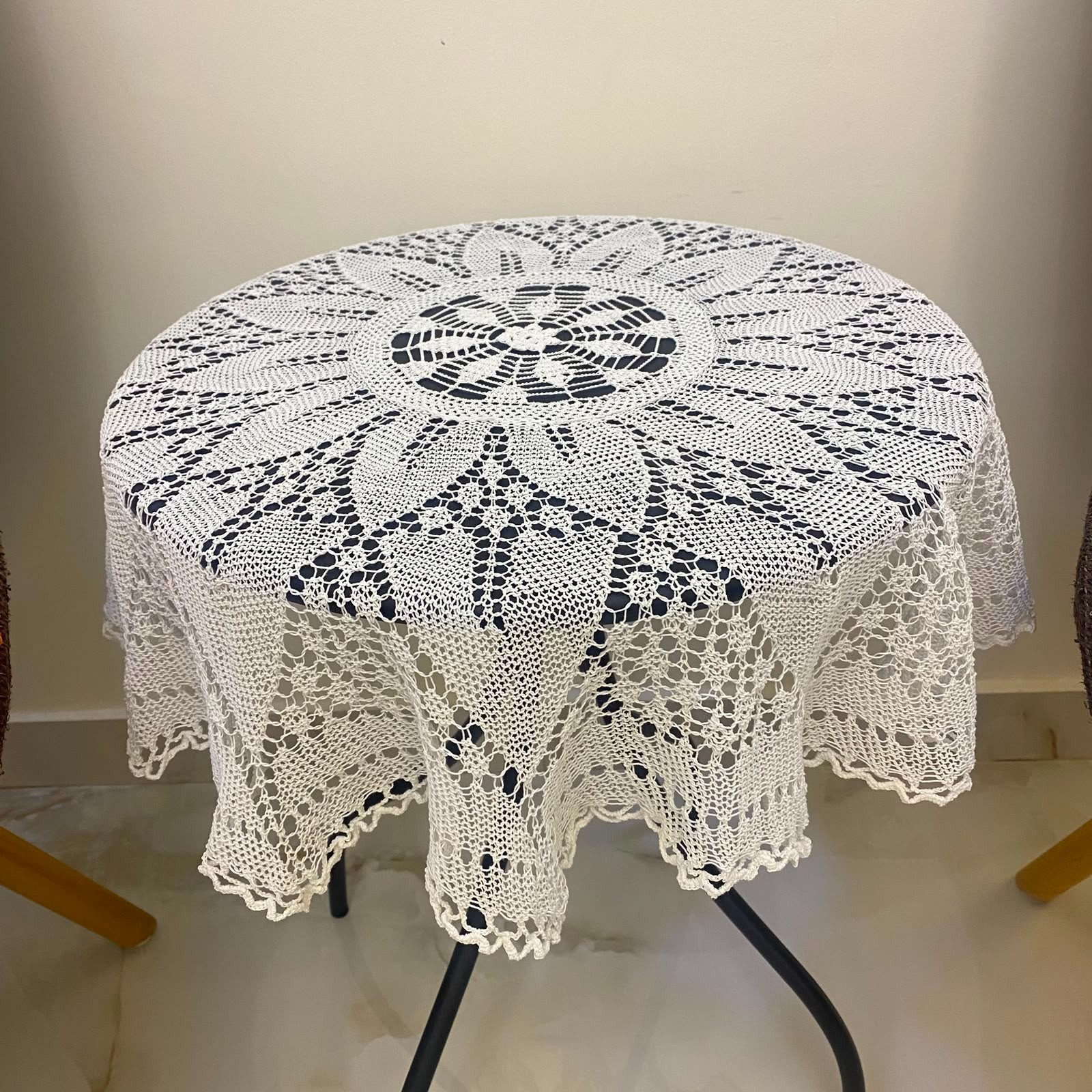 Vintage Crochet Lace Table Topper Square Floral 75x75 cm Ivory Doily Vintage Crochet Lace Table Topper Square Floral 75x75 cm Ivory Doily
