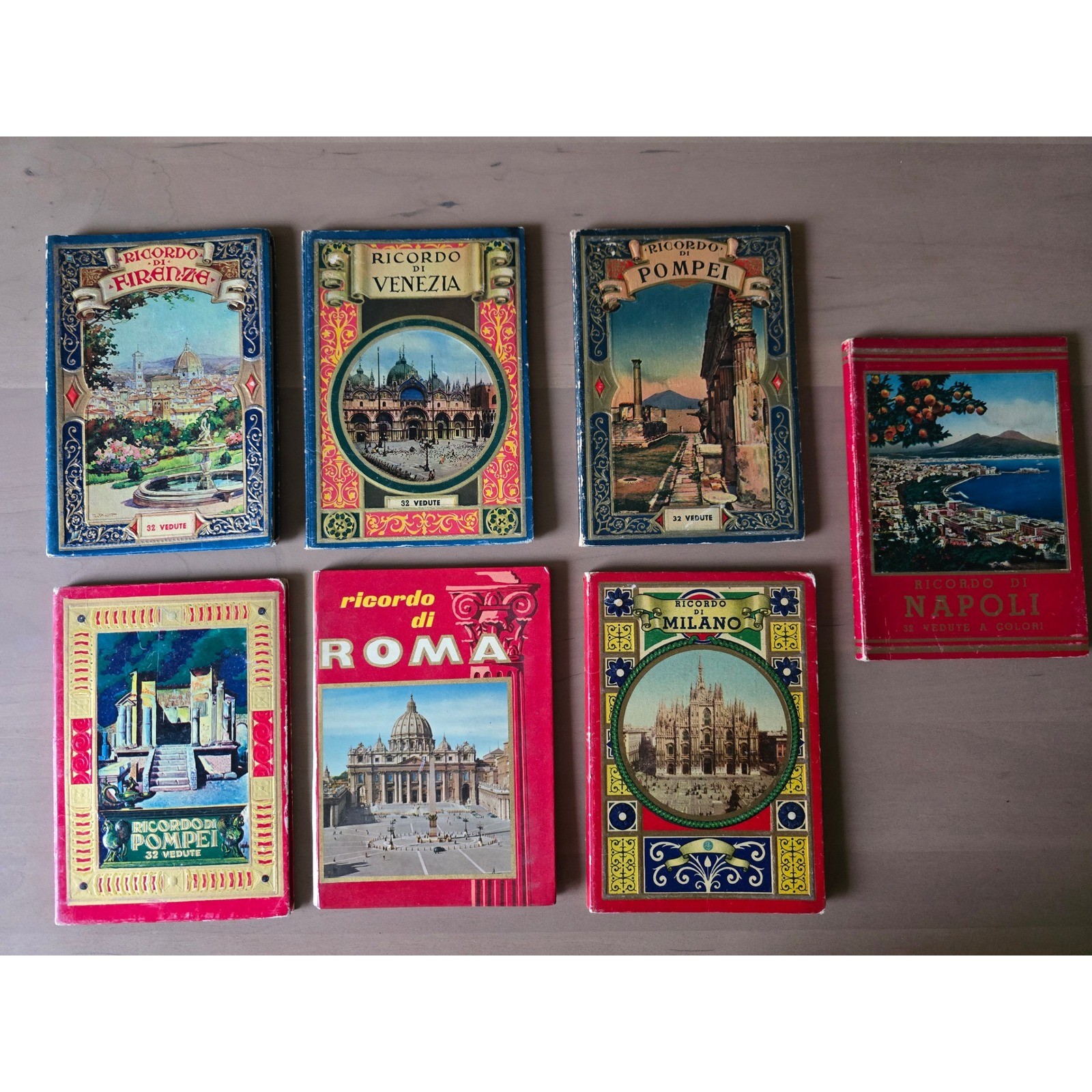 Vintage Italian Souvenir Postcard  Roma Venezia Firenze Milano Napoli Pompei Set